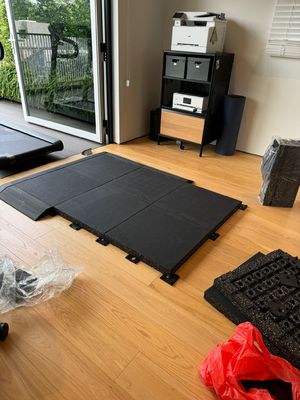 商業用ゴムマット 製造工場 無毒重用 ジムマット 音吸収型 健身用床