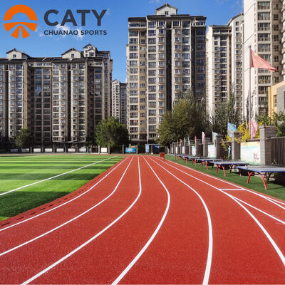 学校やスポーツ施設のためのショック吸収性高性能で手頃な価格のサンドイッチランニングトラック